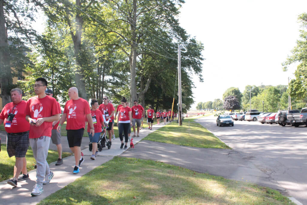 CARSTAR Canada Franchisees raise money for CF
